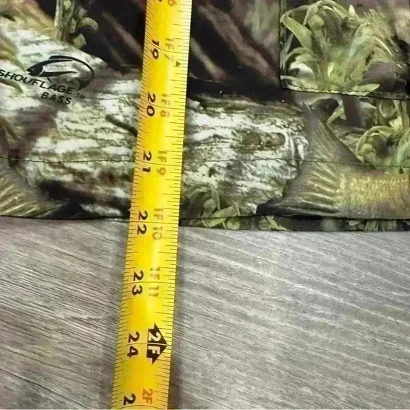 Paramount Outdoors Mens Fishouflage Bass Shorts Fish Print Cargo Pockets Small - Picture 9 of 13